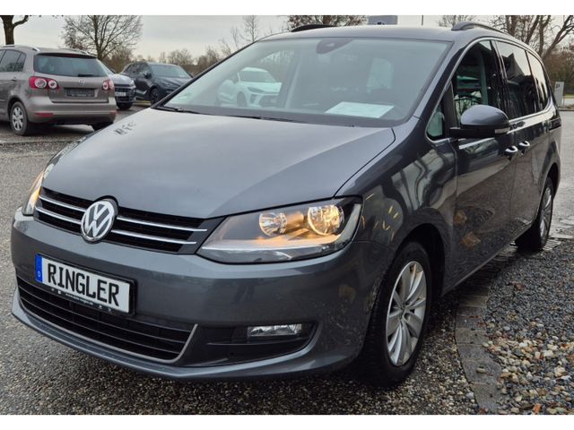 Volkswagen Sharan 2.0 TDI Comfortline AHK-klappbar Navi Meh