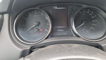 Nissan Qashqai - 10