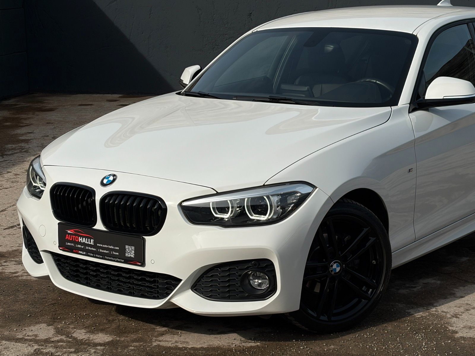 Fahrzeugabbildung BMW 120i M Sport Shadow Aut. SHZ PDC LED Navi TEMP