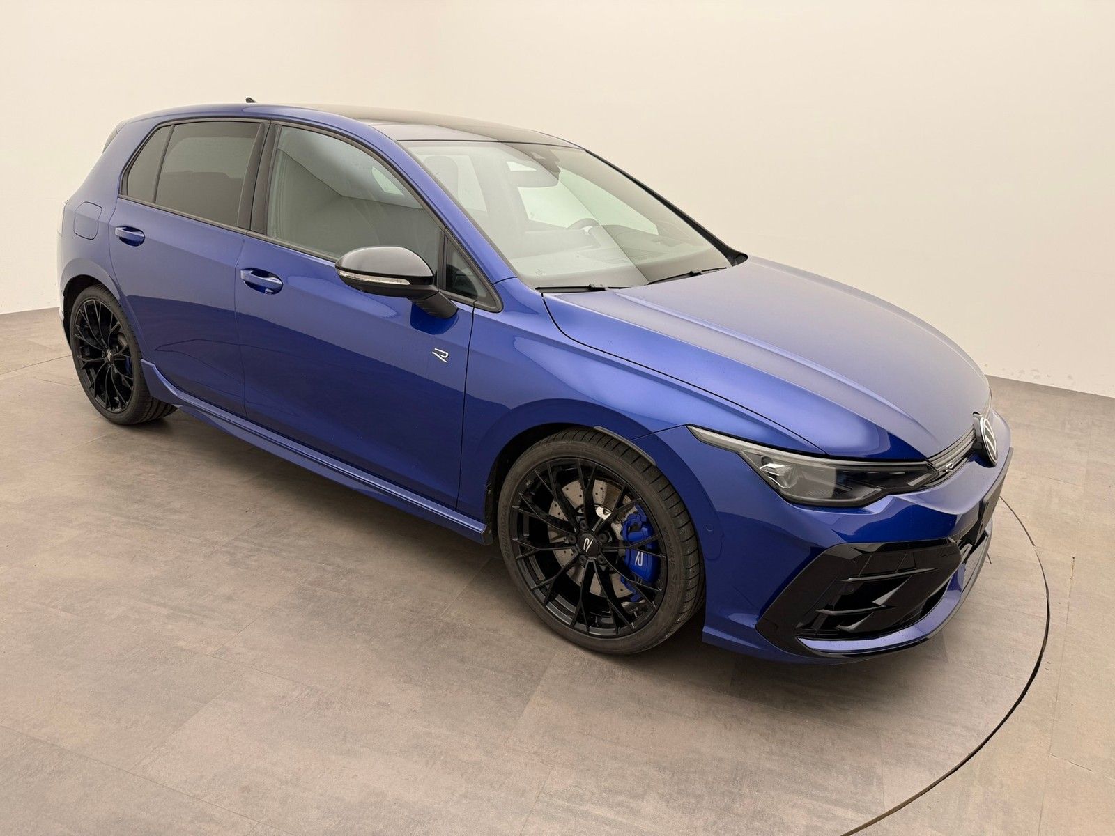 Volkswagen Golf 8 PA R TSI DSG 4M BlackKomfortPano19 EA8 foto 2