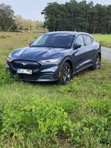Ford 1.Hand -Garage-B&O Sound- Navi, 440 km RW - Ford Mustang Mach-E in Berlin