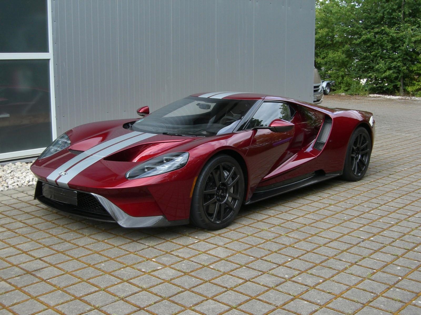 Ford GT Carbon Wheels Liquid Red Deutsch