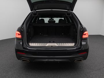 Fahrzeugabbildung BMW 530e M Sport Kamera Laser HUD DAB HiFi Komfort