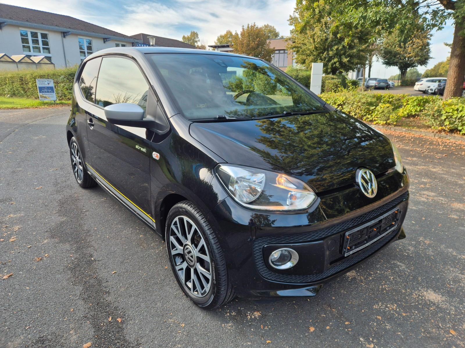 Volkswagen street up! TEMP SHZ PDC NAV
