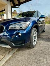 BMW X1 20i xDrive 184 PS Automatik Auto - BMW 120 aus 2013