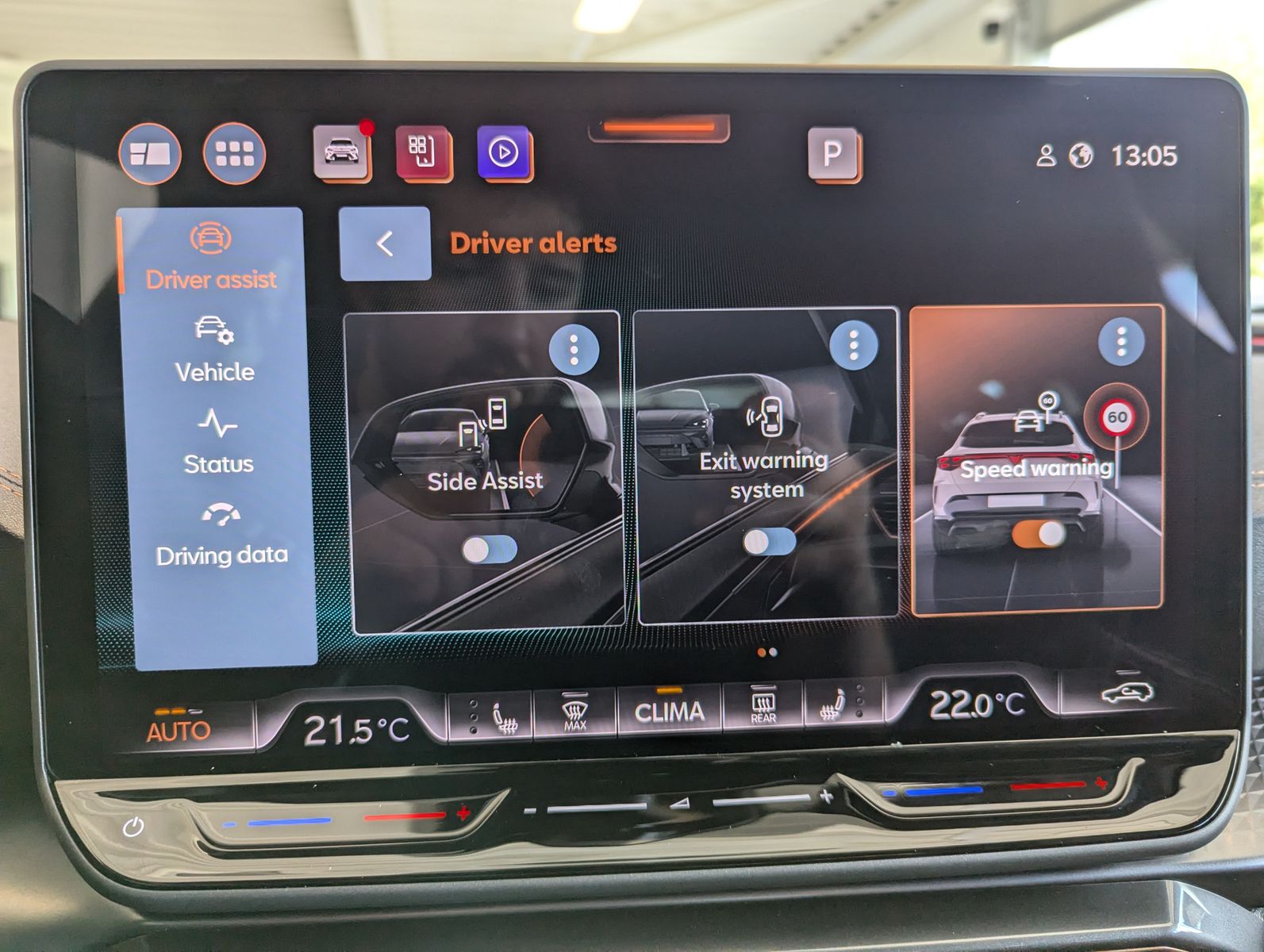 Fahrzeugabbildung CUPRA Formentor 1.5 eTSI Dynamic / Edge-Paket ACC 18"