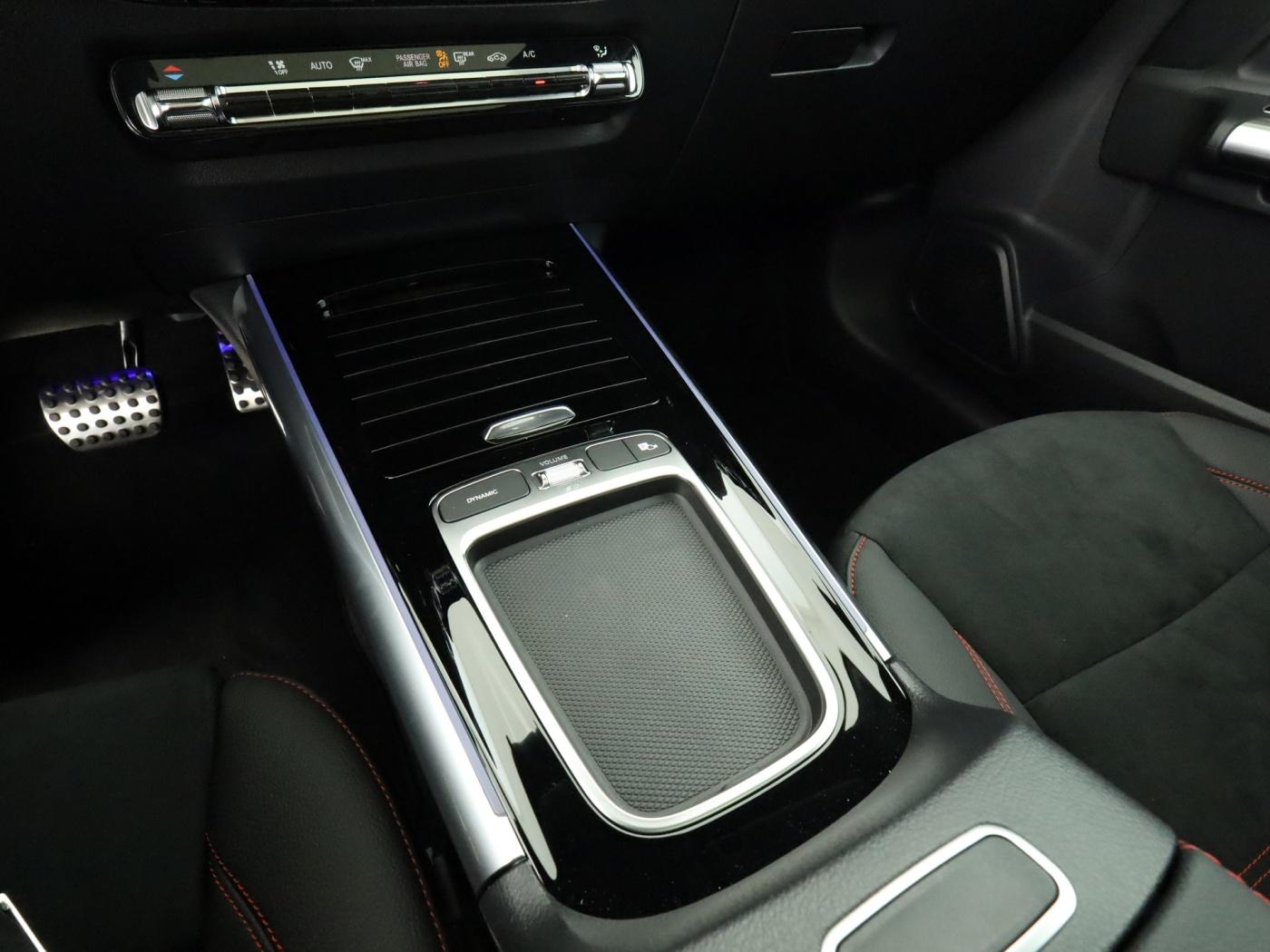 Mercedes-Benz GLA *AMG*RückKamera*Panodach*Keyless*WinterP, миниатюра 15
