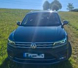 Volkswagen Tiguan Allspace 2.0 TDI SCR 140kW DSG 4MOTIO... - mit Diesel-Antrieb: Grün, Geländewagen