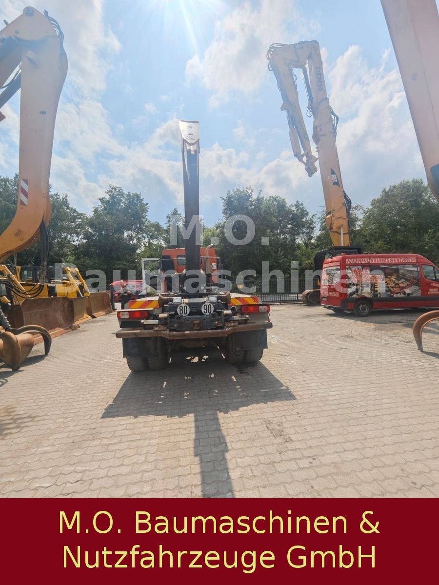 Fahrzeugabbildung Renault Kerax 410-32 / AC/ 8x4 /