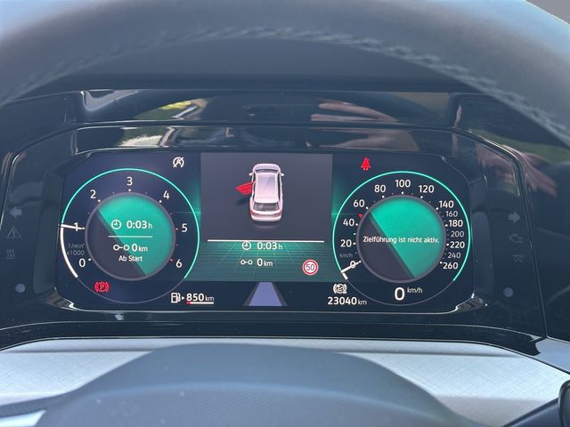 Golf VIII Variant 2.0 TDI Life SHZ NAVI ACC LED