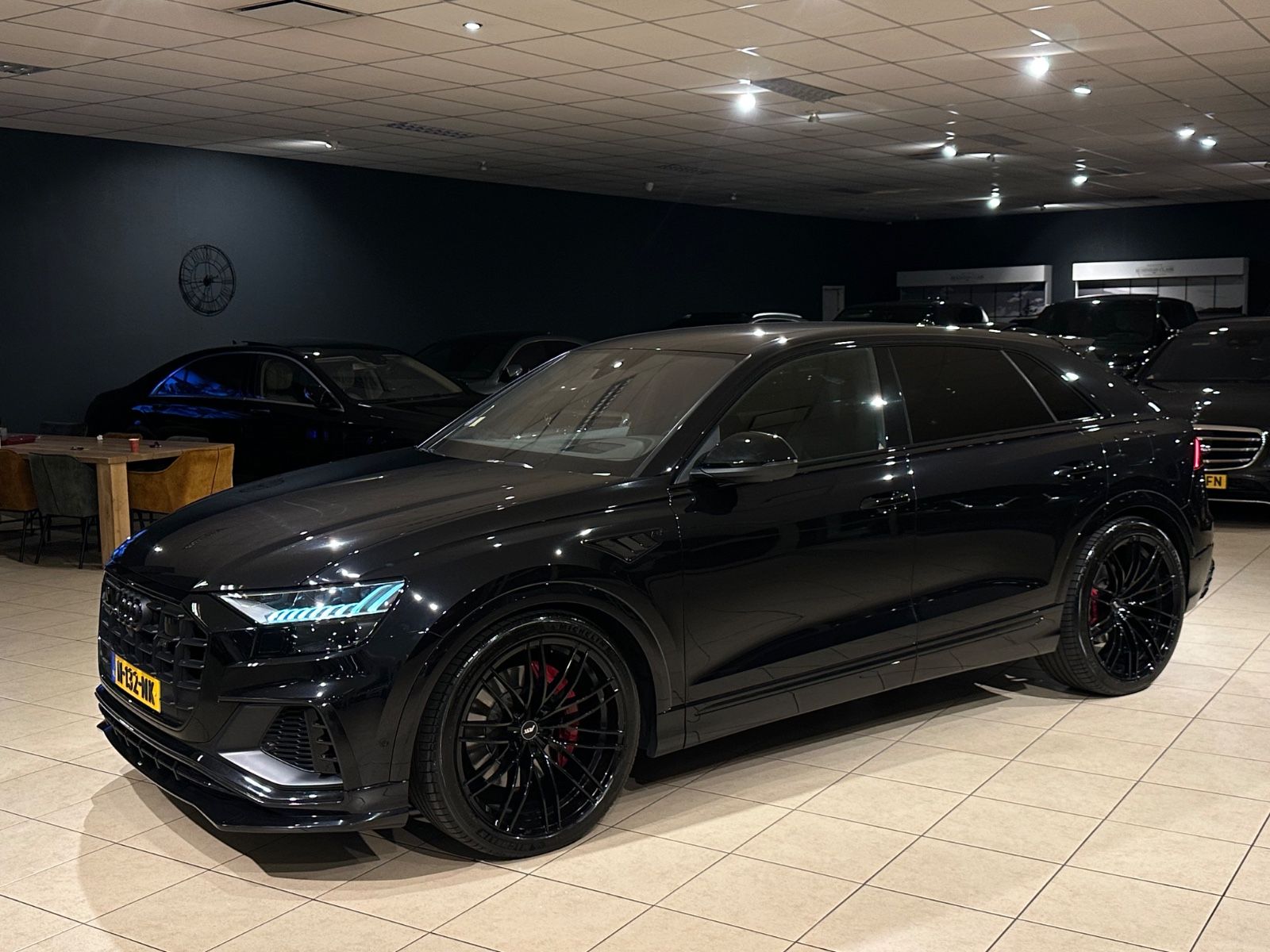 AUDI Q8 60 TFSI e Quattro/ORIG-ABT/23''/COMPETITION!