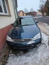 Ford Auto zuverkaufen - Ford Mondeo aus 2004 mit Diesel-Antrieb