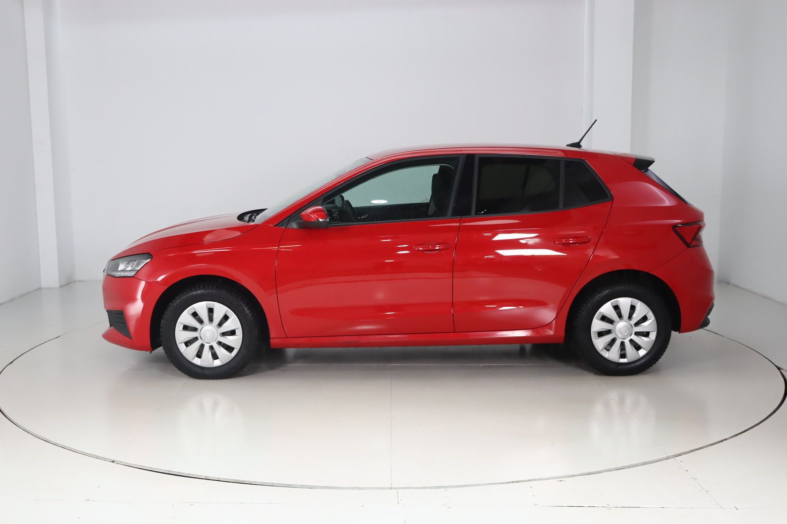 Fahrzeugabbildung SKODA Fabia 1.0 MPi * 1.Hd * LED * Klima