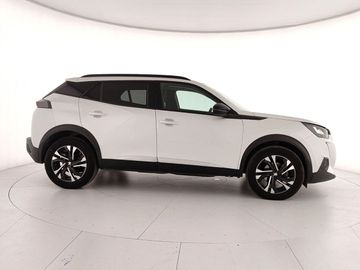 Peugeot 2008 - 8