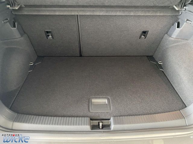 T-Cross 1.0 TSI Active NAVI KLIMA LANE ASSIST
