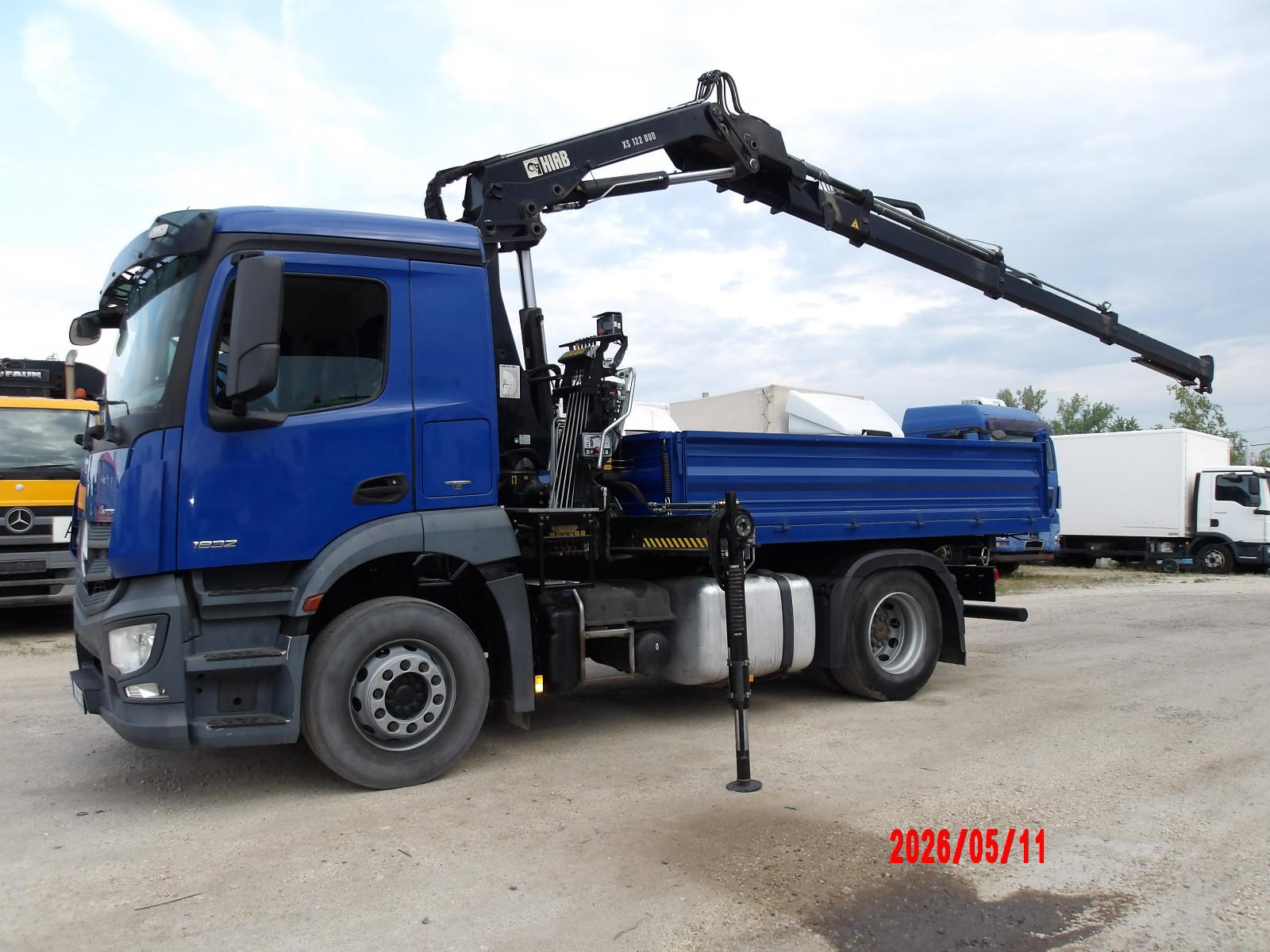 Mercedes-Benz ANTOS 1832 HIAB XS 122