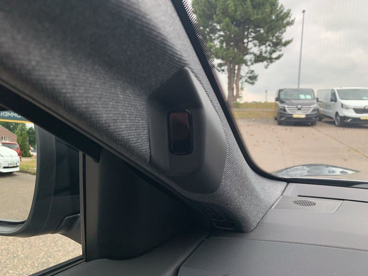 Renault Rafale - Bild 37