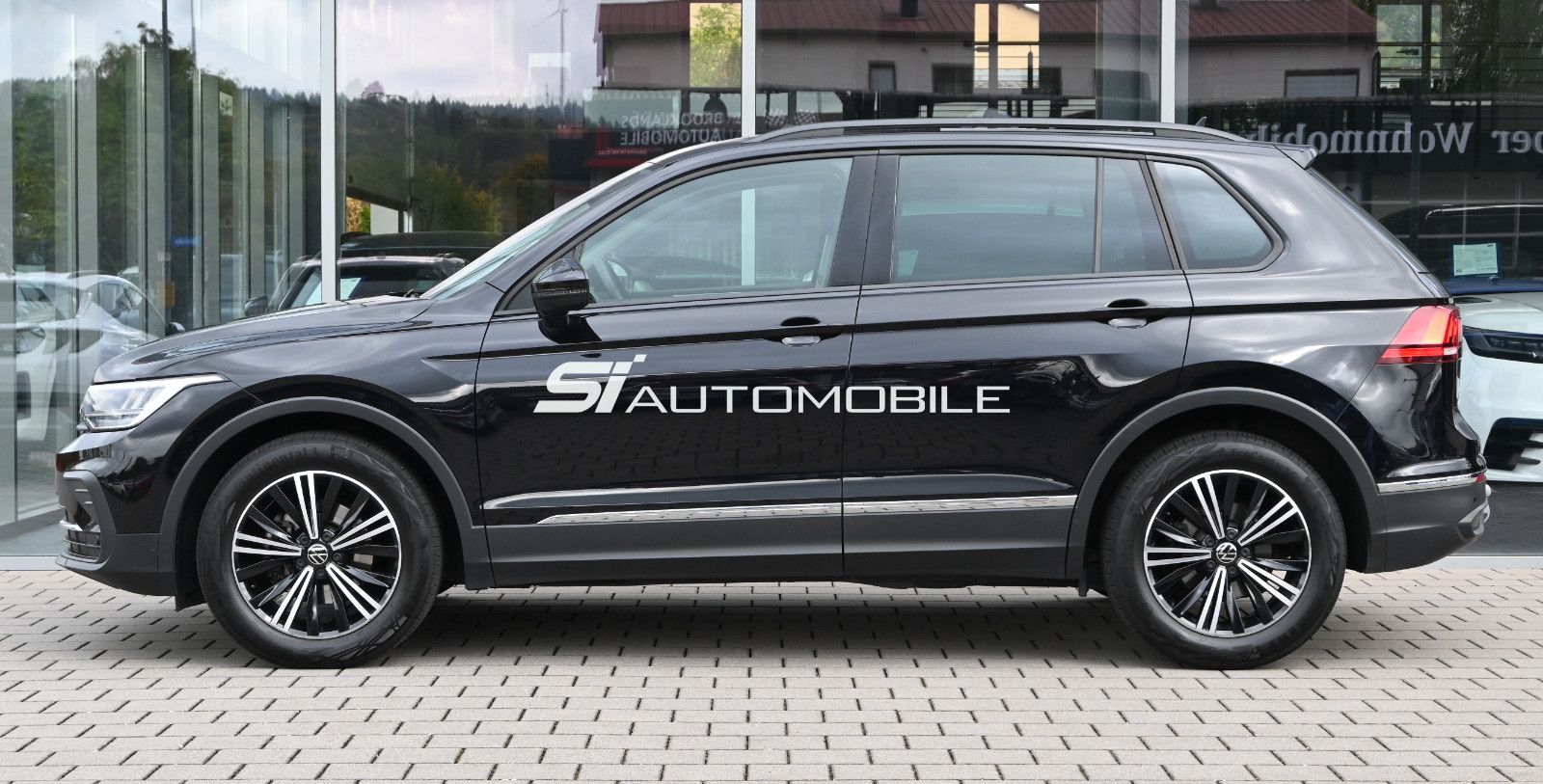 Fahrzeugabbildung Volkswagen Tiguan 2.0 TDI DSG °ACC°AHK°HARMAN°MASSAGE°PANO°