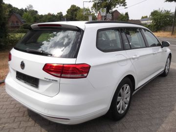 Volkswagen Passat - 5