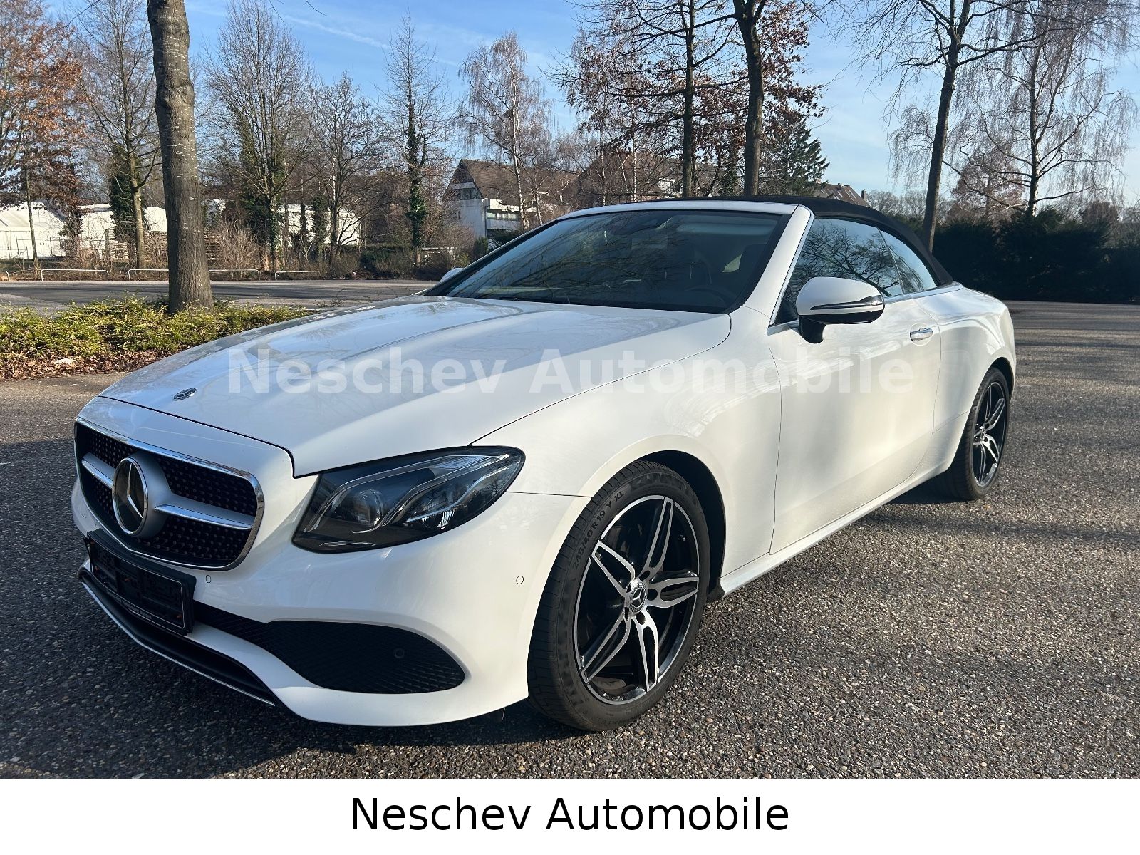 MERCEDES-BENZ E 220 d Aut Leder/DIstr./LED/Memory/Keyl.Go /19"