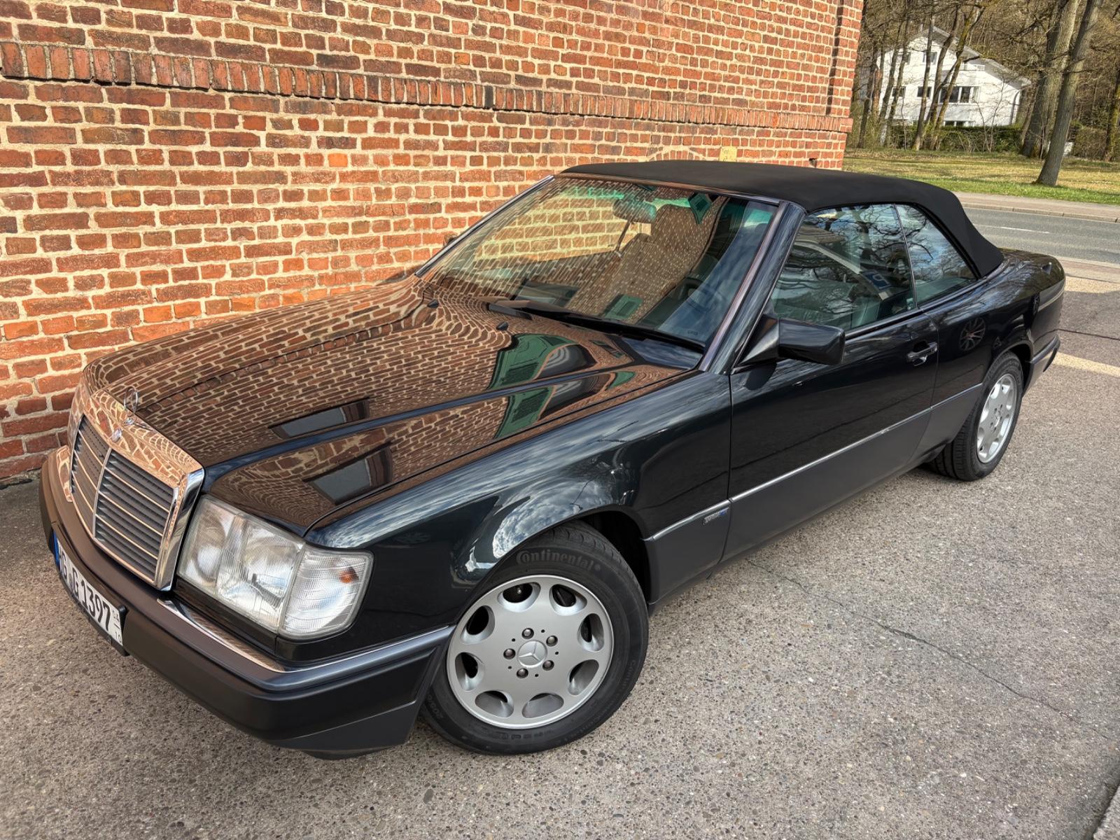 Mercedes-Benz 300 CE 24V Cabrio im Bestzustand
