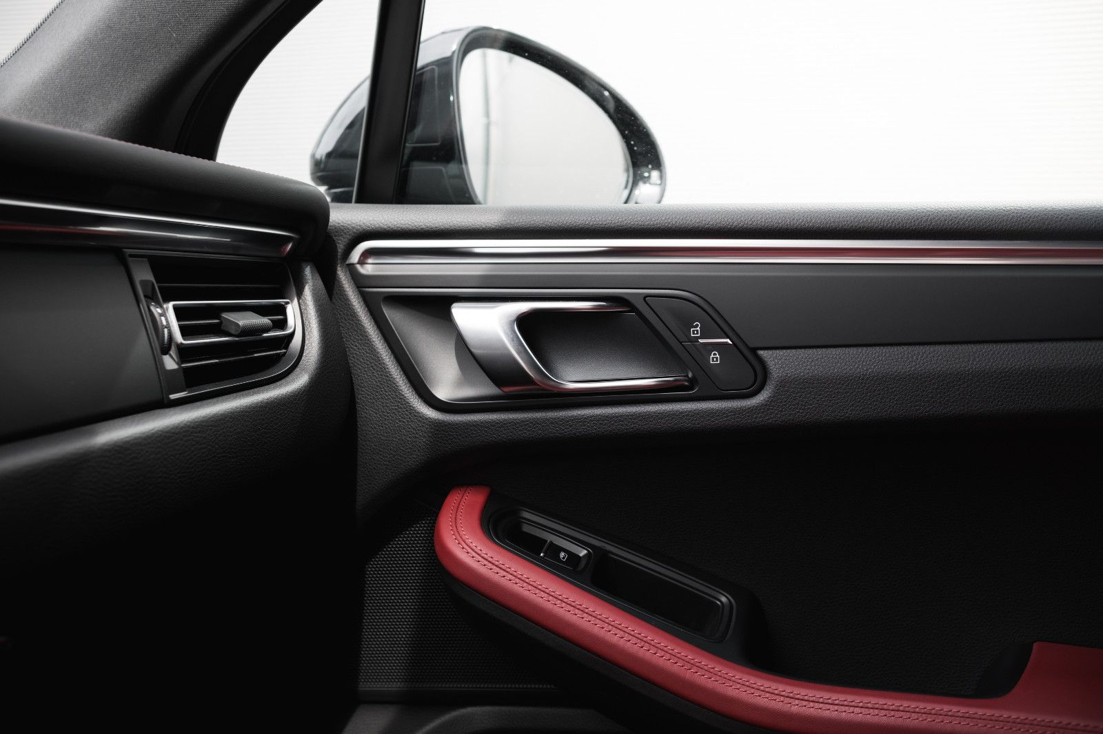 Fahrzeugabbildung Porsche Macan T-21 Zoll - el. Sitz m. Memory-Pano-360Kam
