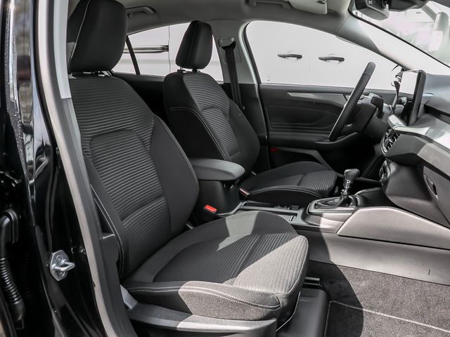 Ford Focus 1.0 Titanium Fahrassistenz-Paket Navi B&O