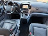 Hyundai H-1 Travel 2.5 CRDi AUTOMATIK +NAVI+KAMERA+LEDER - Hyundai H-1 Gebrauchtwagen