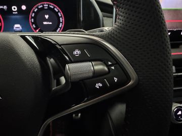 Skoda Kodiaq 2.0 4x4 RS AHK*Pano*StHz*HeadUp