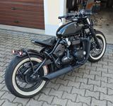 Triumph Bonneville Bobber Black TOP - TRIUMPH BONNEVILLE BOBBER BLACK