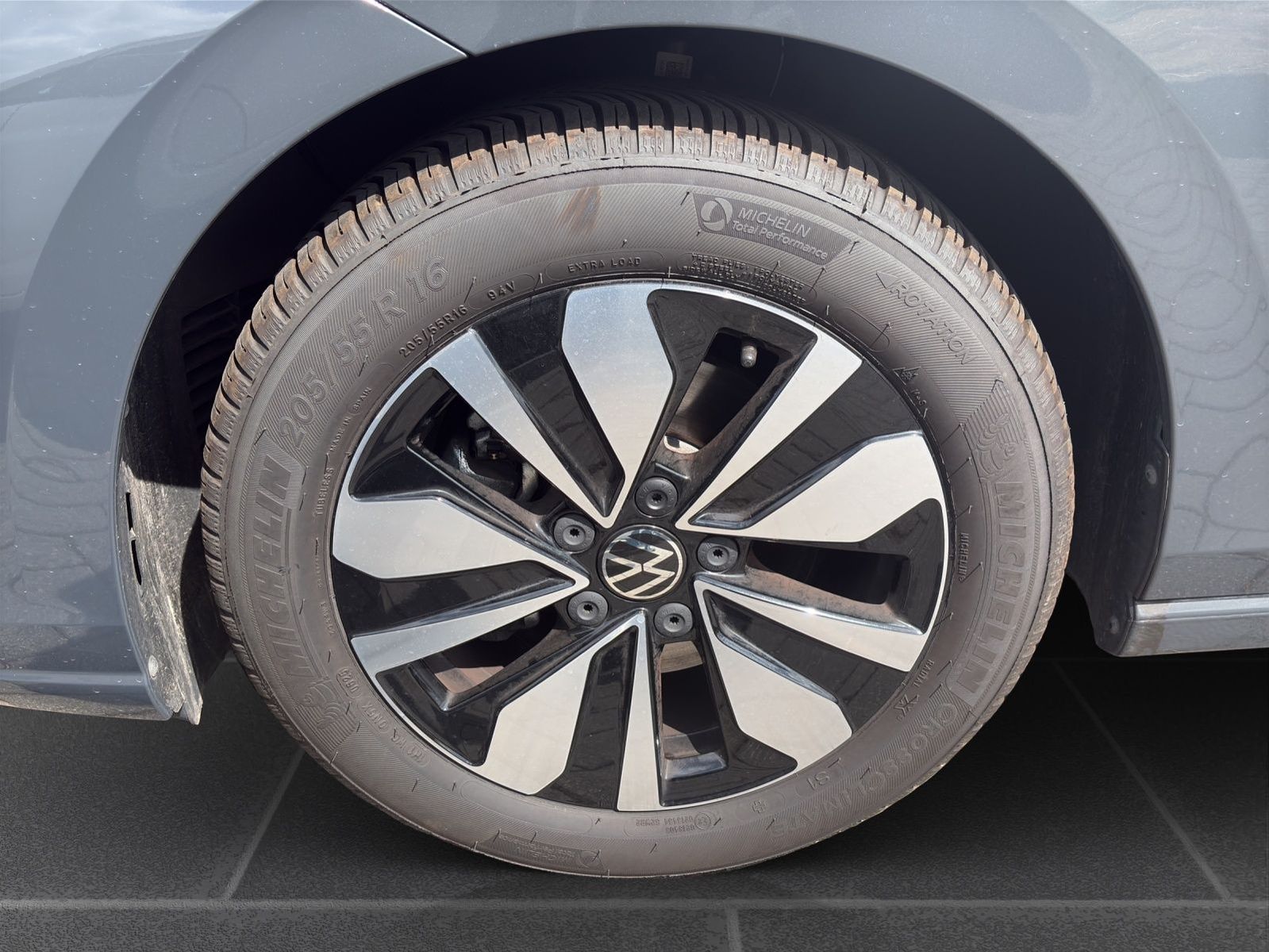 Volkswagen Golf - Bild 8