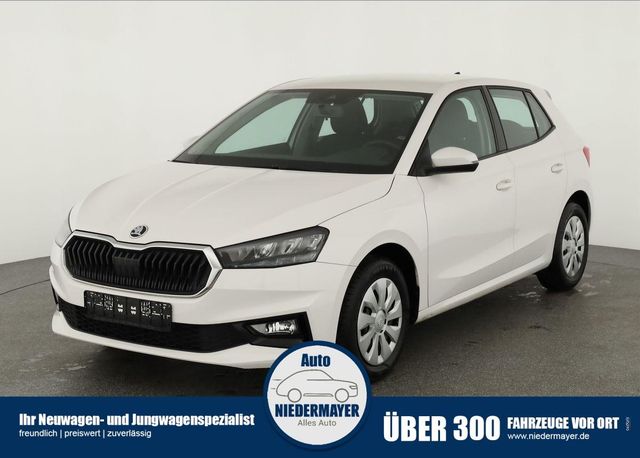 Skoda Fabia 1.0 TSI Ambition Plus, AppConnect, LED, 5 