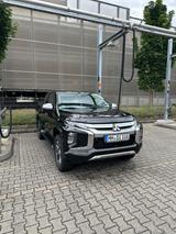 Mitsubishi L200 TOP Edition Ausstattung Leder 360 Kamera  - gebrauchte Mitsubishi L200 aus dem Jahr 2020