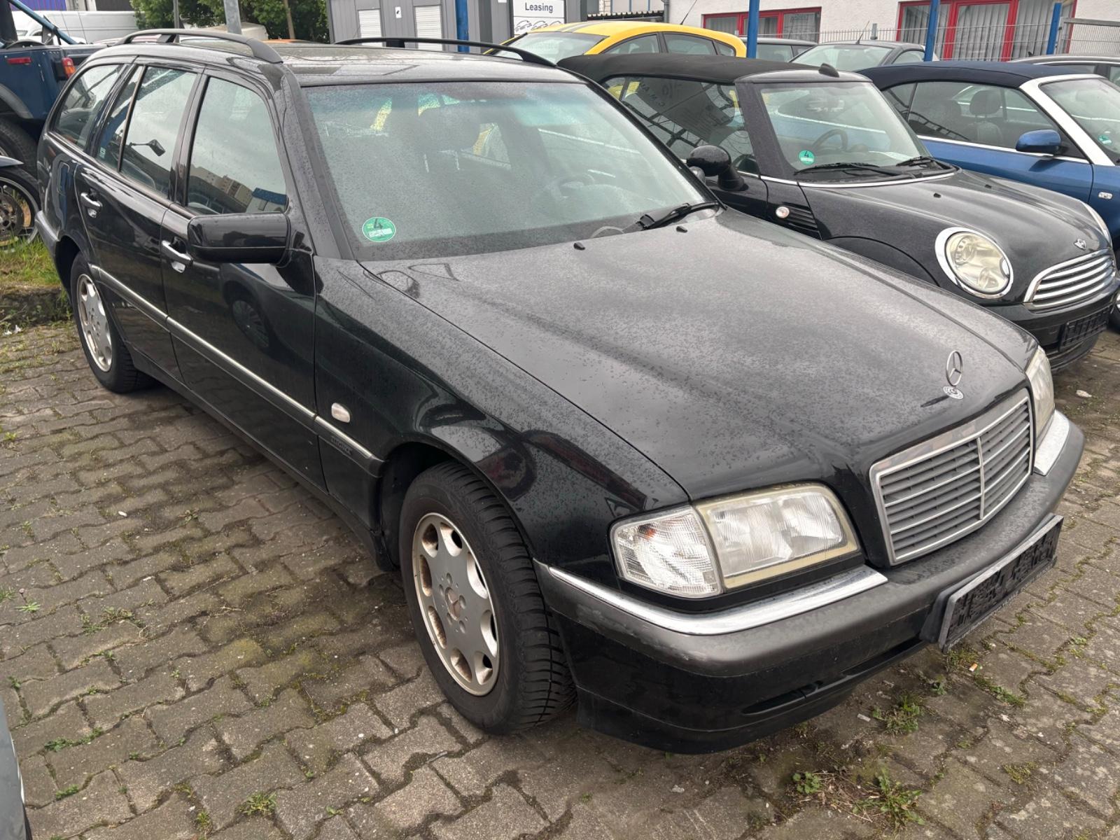 Mercedes-Benz C 200 T ELEGANCE,Klima,AHK,HU Neu,