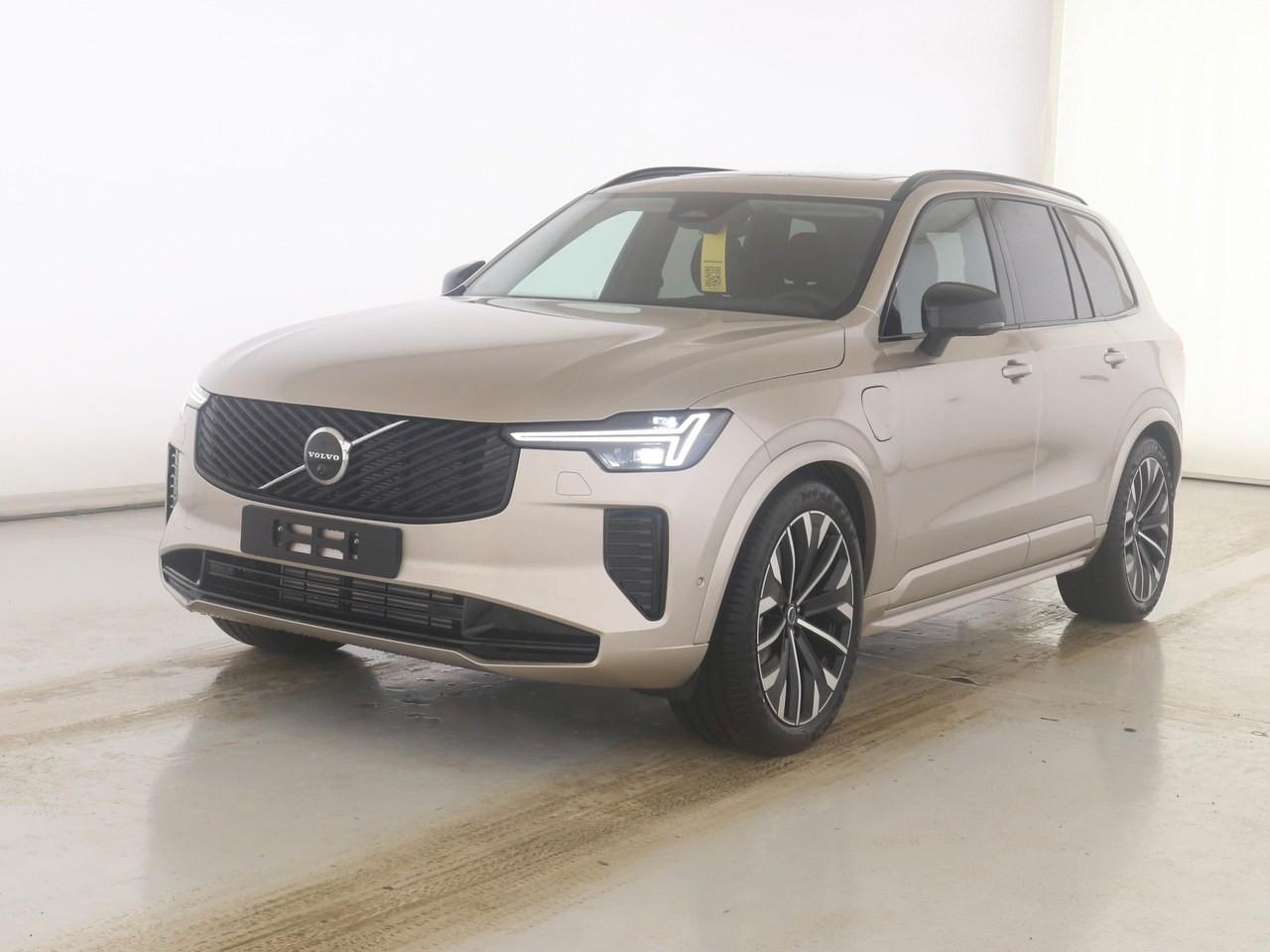 Volvo XC90 T8 Plus Dark Recharge Plug-In Hybrid AWD