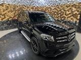 Mercedes-Benz GLS 63 AMG 4M /Pano/B&O/Carbon/TV/AHK/Soft/ - Mercedes-Benz GLS 63 Gebrauchtwagen