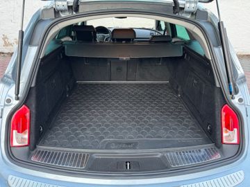 Opel Insignia - 8