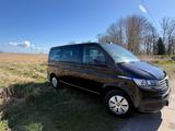 Volkswagen Sport-& Familien-Multivan T6.1 2.0 TDi Trendline - : Van, Familien