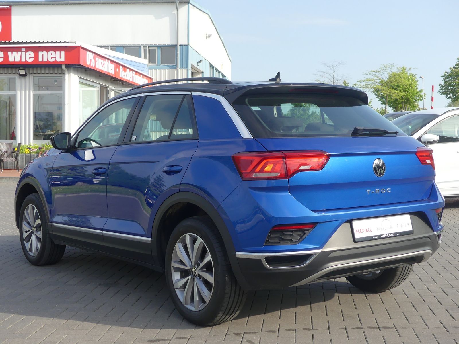 Volkswagen T-Roc 1.5 TSI Standheizung Navi Sitzheizung Spur imagem 3