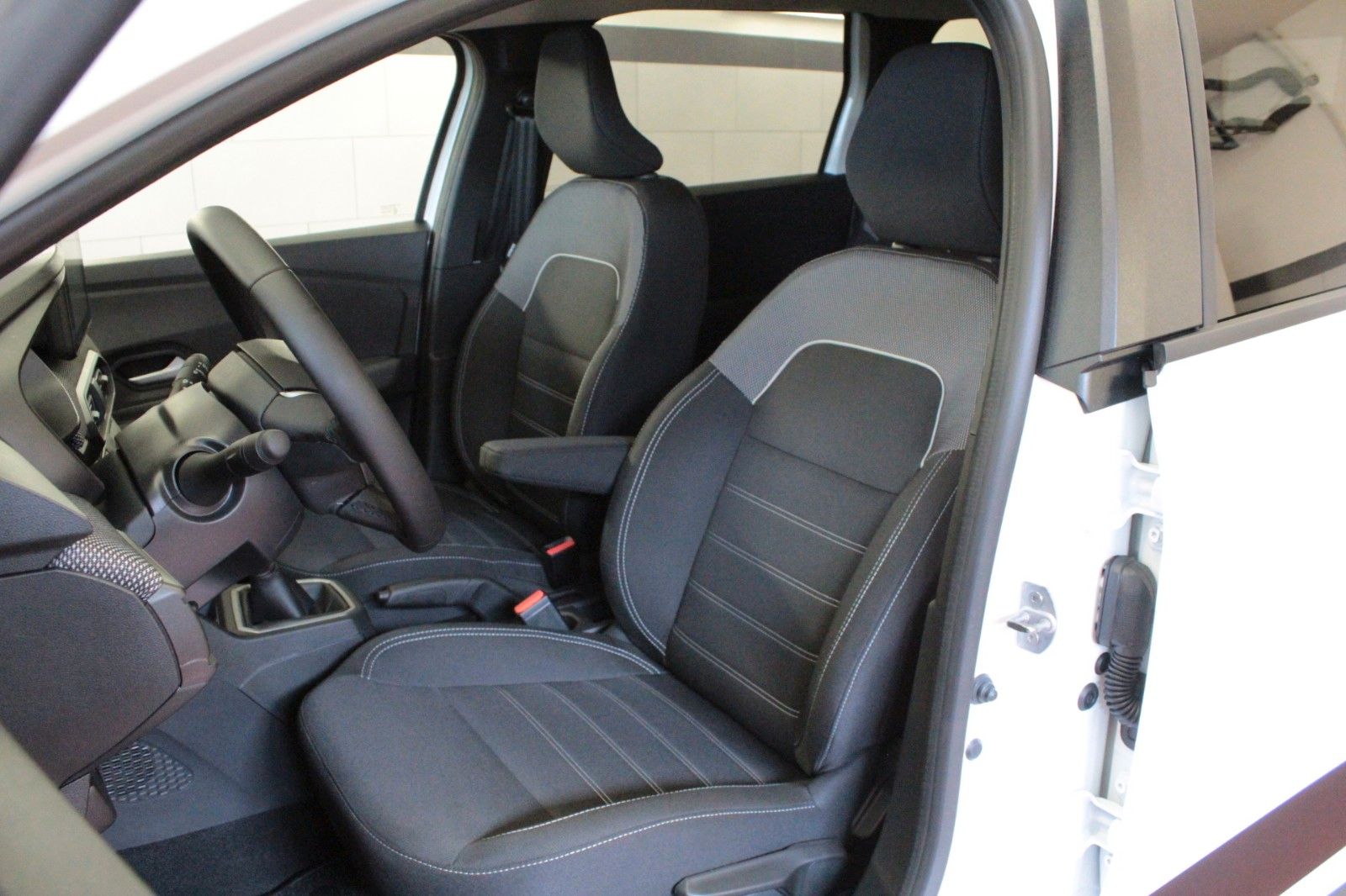 Fahrzeugabbildung Dacia Jogger ECO-G 100 Expression 5-Sitzer #15162
