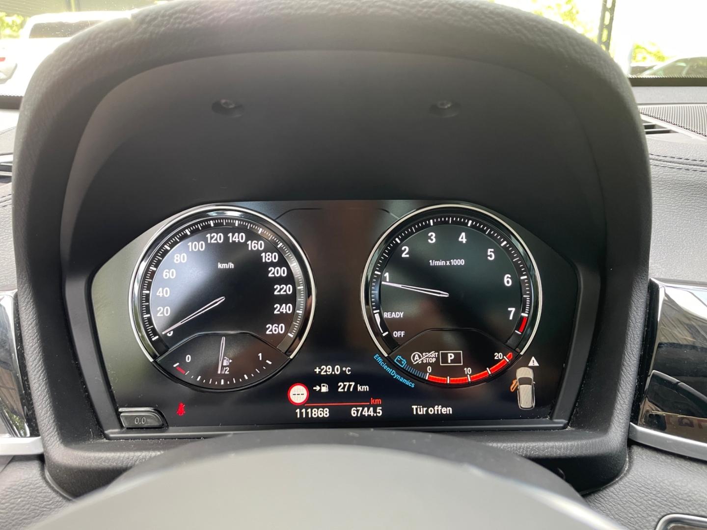 BMW X1 sDrive20i Sport Line *PANO*SHZ*PDC*ACC*, миниатюра 12