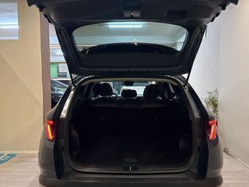 Hyundai TUCSON - 10