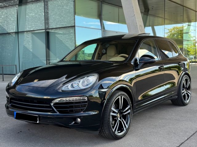 Porsche Cayenne | Diesel | GTS Optik | 21 Zoll | PANO