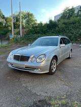 Mercedes-Benz E 220 CDI T AVANTGARDE W211