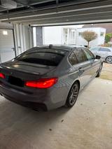 BMW 520d xDrive, Standhzg., Lenkradhzg., M Sport - BMW 520: Standheizung