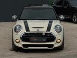 MINI Cooper S Panoramadach Tempomat SHZ PDC BLT - weiße MINI Cooper S