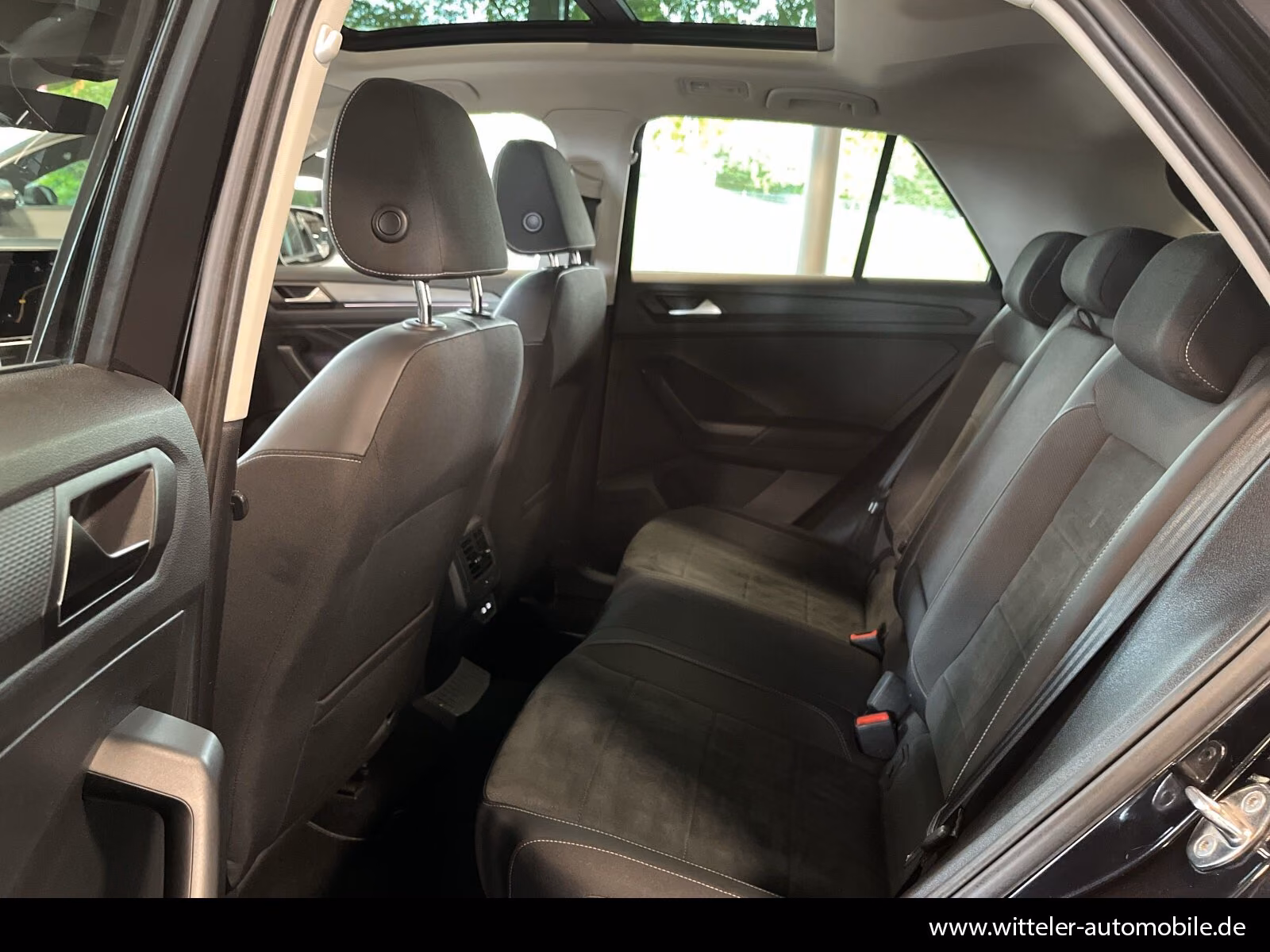 Volkswagen T-Roc 1.5 TSI Style LED/EPH/PANO/NAVI/Sitzheiz., миниатюра 7