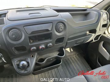 Renault Master - 12