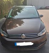Volkswagen Touran 1.6 TDI SCR Comfortline Comfortline - VW Touran Gebrauchtwagen in Wiesbaden