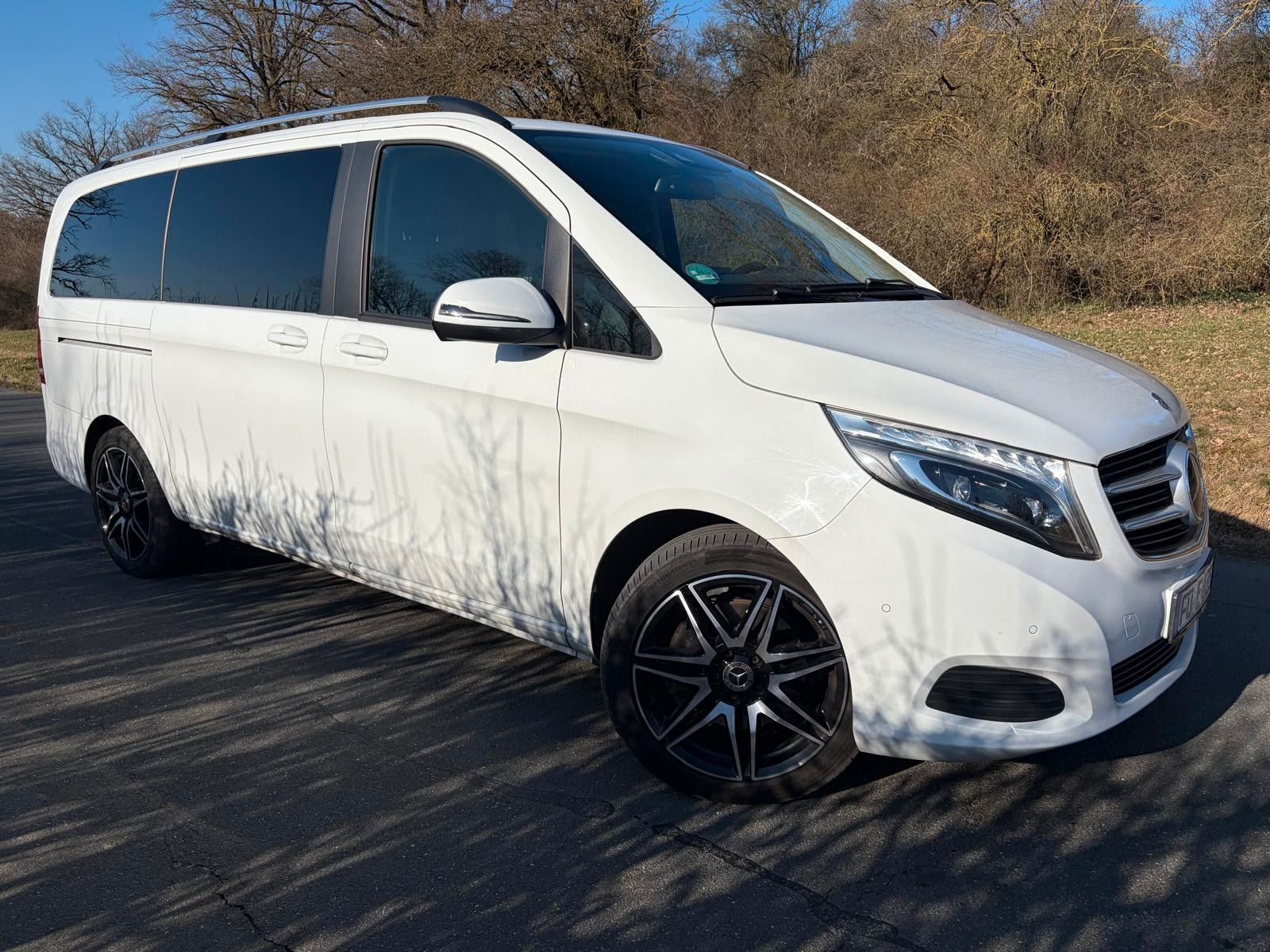 MERCEDES-BENZ V 250 d lang ** 4-MATIC**AUTOMATIC**KAMERA**LED*
